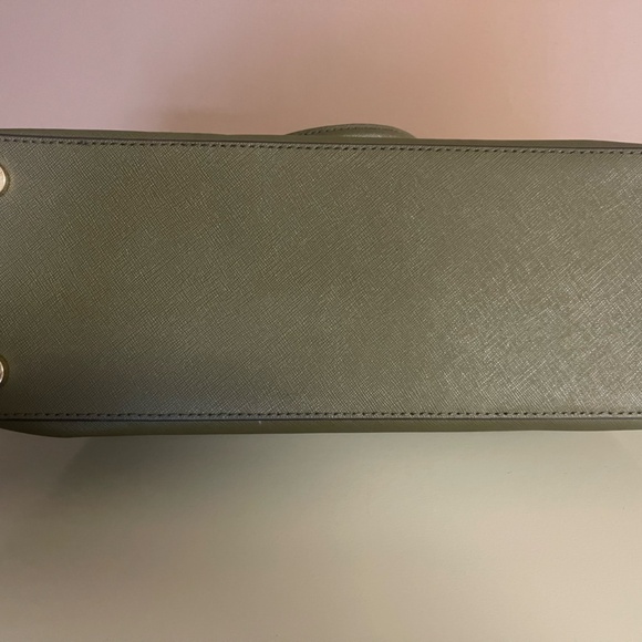 Michael Kors Olive Green Savannah Bag - Picture 6 of 9